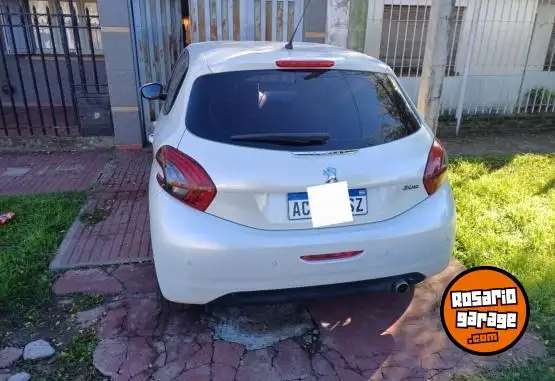 Peugeot 208 Allure  2018 - foto 2