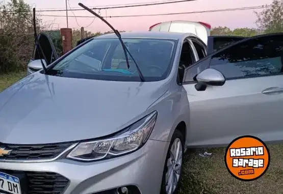 Chevrolet Cruze  2018 - foto 1