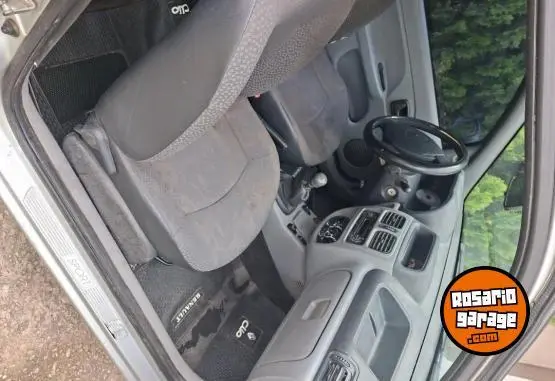 Renault Clio  2010 - foto 3