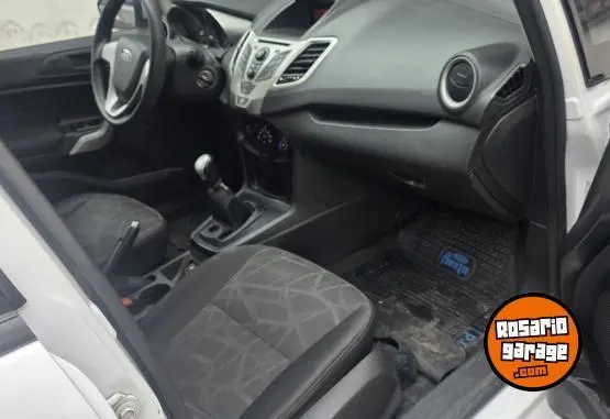 Ford Fiesta  2012 - foto 5