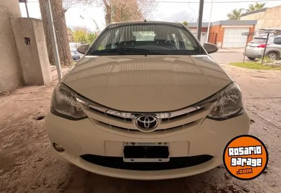Toyota Etios Xls  2015 - foto 3