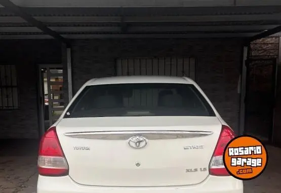 Toyota Etios Xls  2015 - foto 4