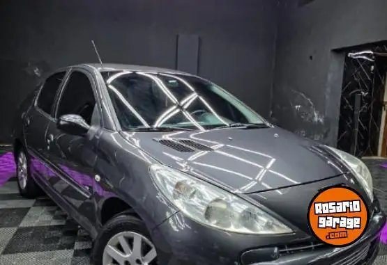 Peugeot 207  2013 - foto 1
