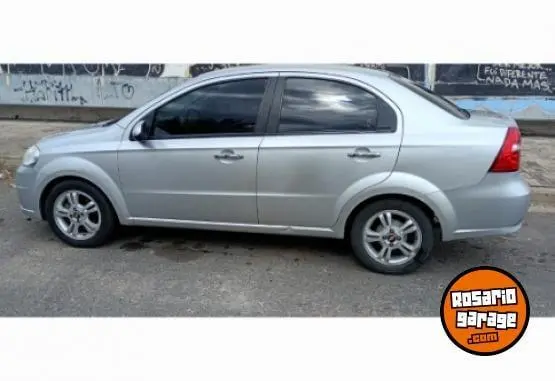 Chevrolet Aveo  2011 - foto 3