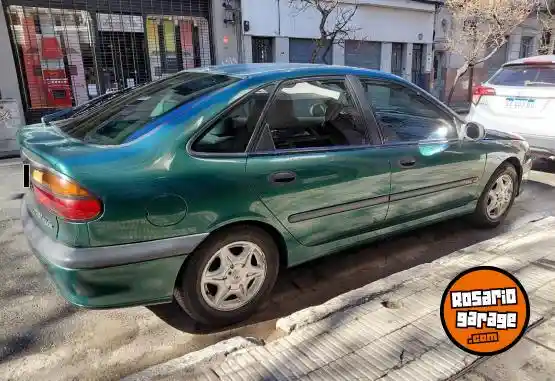 Renault Laguna  2001 - foto 2