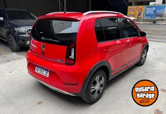 Volkswagen Up Cross  2017 - foto 3