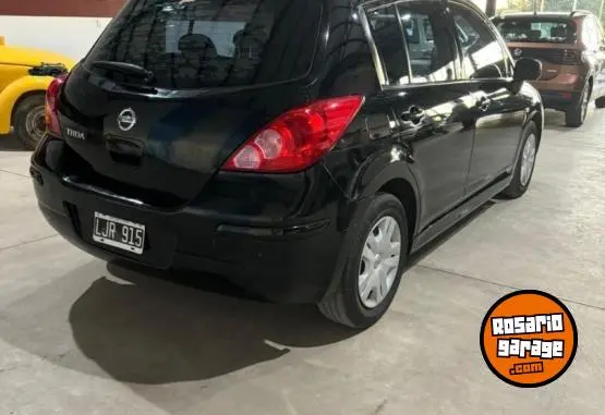 Nissan Tiida 2012  2012 - foto 2