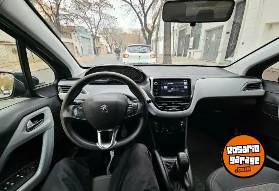 Peugeot 208 Allure Touchscreem  2014 - foto 4