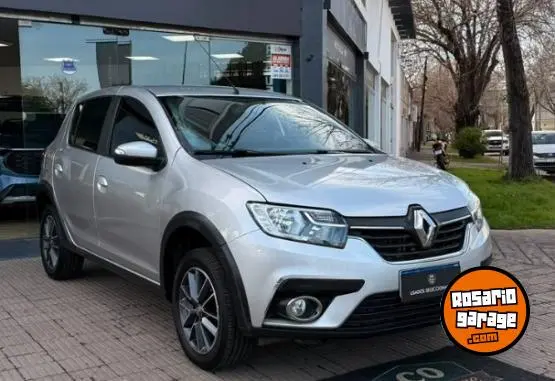 Renault Sandero Intens 1.6  2020 - foto 2