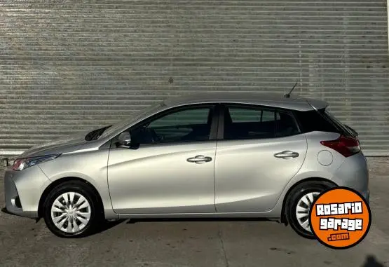 Toyota Yaris 1.5 Xs Cvt  2025 - foto 3