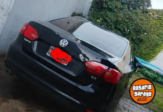 Volkswagen Vento Sedan 2.5  2013 - foto 2