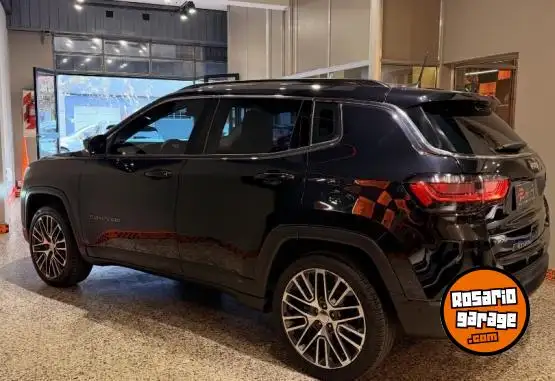 Chrysler Compass Limited  2022 - foto 3