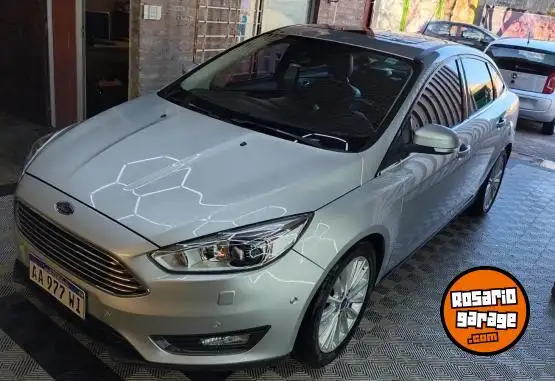 Ford Focus Titanium 4p At 2017 - foto 1