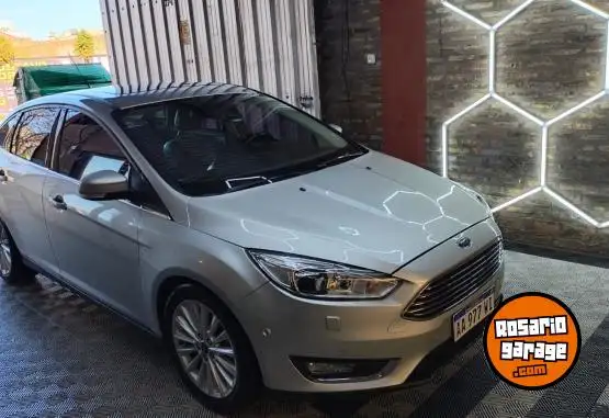 Ford Focus Titanium 4P At  2017 - foto 4