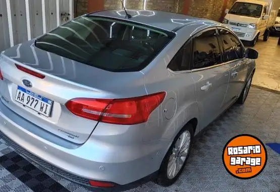 Ford Focus Titanium 4P At  2017 - foto 5