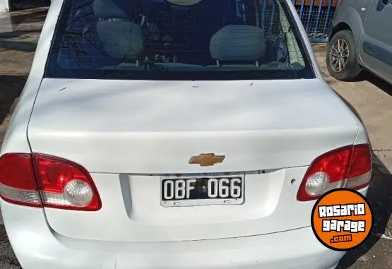 Chevrolet Corsa  2014 - foto 2