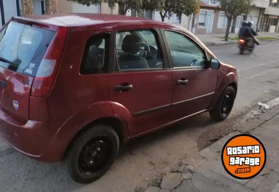 Ford Fiesta  2003 - foto 2