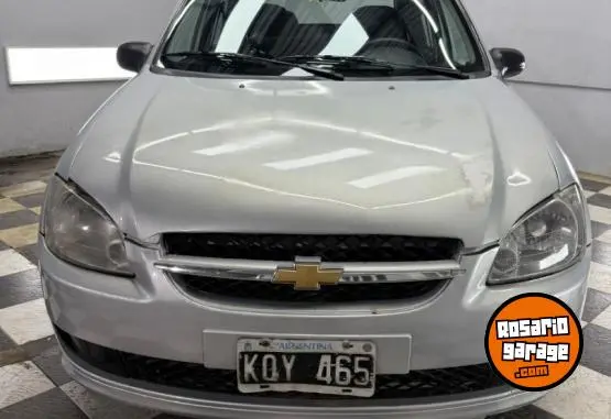 Chevrolet Classic  2011 - foto 1