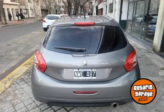 Peugeot 208 Allure 1.5  2014 - foto 5