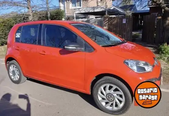 Volkswagen Up High  2017 - foto 1