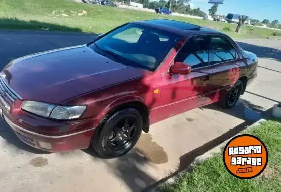 Toyota Camry  1998 - foto 1