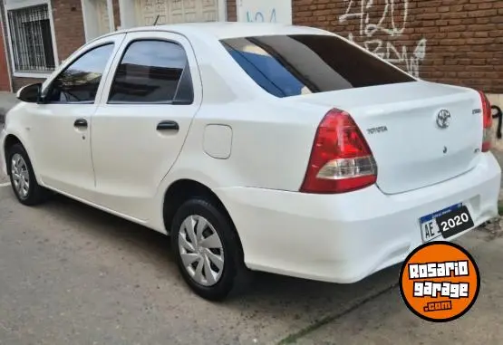 Toyota Etios X 1.5 4P  2020 - foto 3