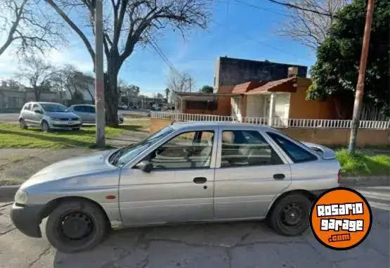 Ford Escort Lx 1998 - foto 1