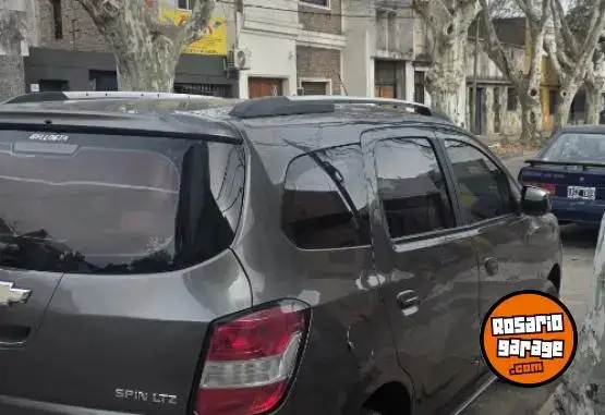 Chevrolet Spin  2015 - foto 1