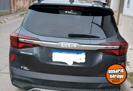 Kia Seltos  2023 - foto 3