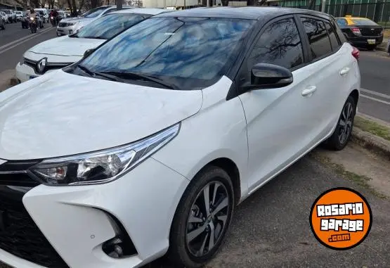 Toyota Yaris 5 Puertas Xls Pack  2022 - foto 2