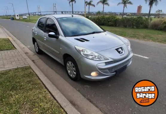Peugeot 207  2013 - foto 1
