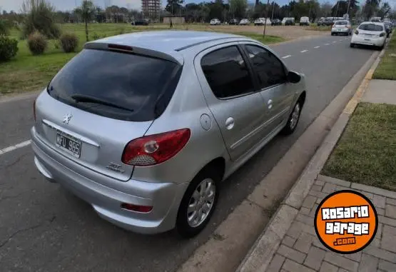 Peugeot 207  2013 - foto 2