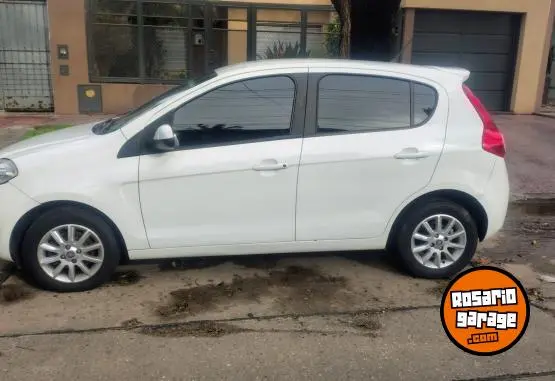 Fiat Palio Atracctive 1.4  2014 - foto 2