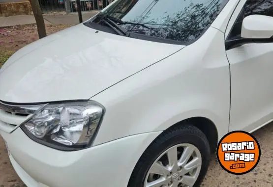 Toyota Etios Xls 1.5 6M/T  2017 - foto 4