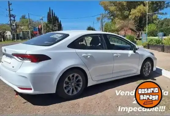 Toyota Corolla  2022 - foto 1