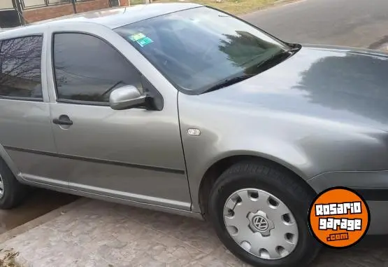 Volkswagen Golf 2005 - foto 1
