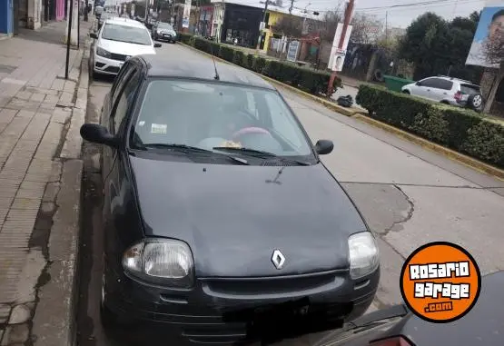 Renault Clio 2  2002 - foto 1