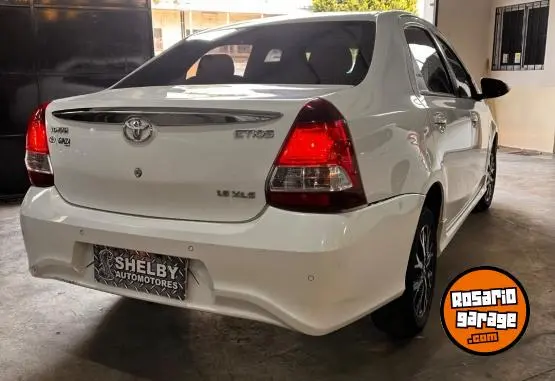 Toyota Etios  2023 - foto 4