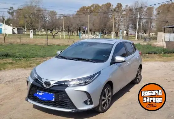 Toyota Yaris S 2025 - foto 1