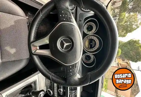 Mercedes-Benz C200 Efficiency  2012 - foto 3