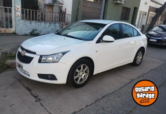 Chevrolet Cruze  2011 - foto 1