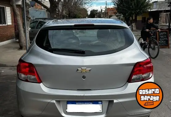 Chevrolet Onix Joy Ls+ 1.4 Mt  2018 - foto 5
