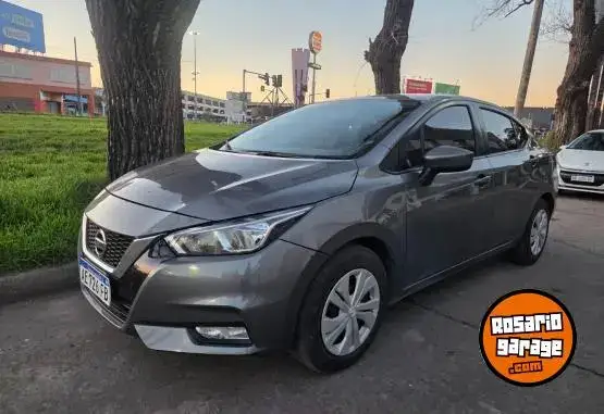 Nissan Versa Sense 2021 - foto 1