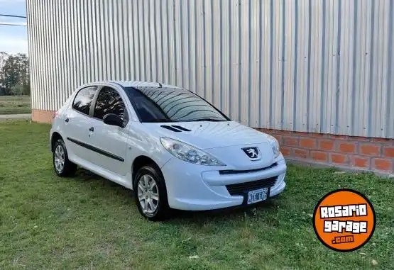 Peugeot 207  2013 - foto 1
