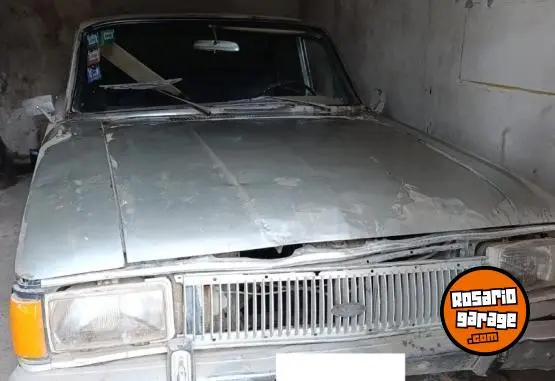 Ford Falcon 1983 - foto 1