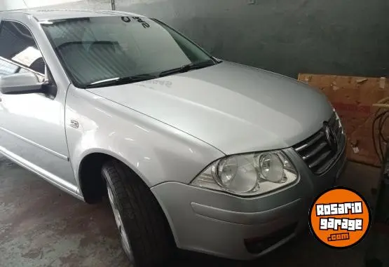 Volkswagen Bora 1.9 Tdi  2010 - foto 2
