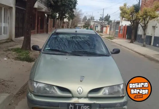 Renault Megane  1999 - foto 2