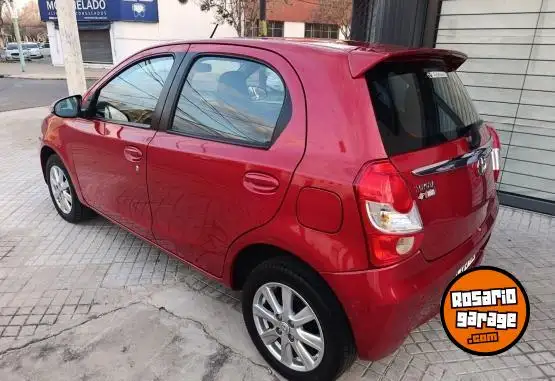 Toyota Etios Xls 1.5 6Mt  2017 - foto 4