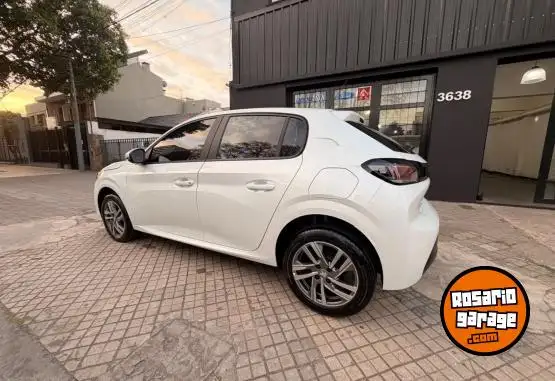 Peugeot 208  2023 - foto 2