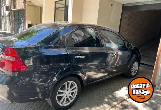 Chevrolet Aveo  2011 - foto 1